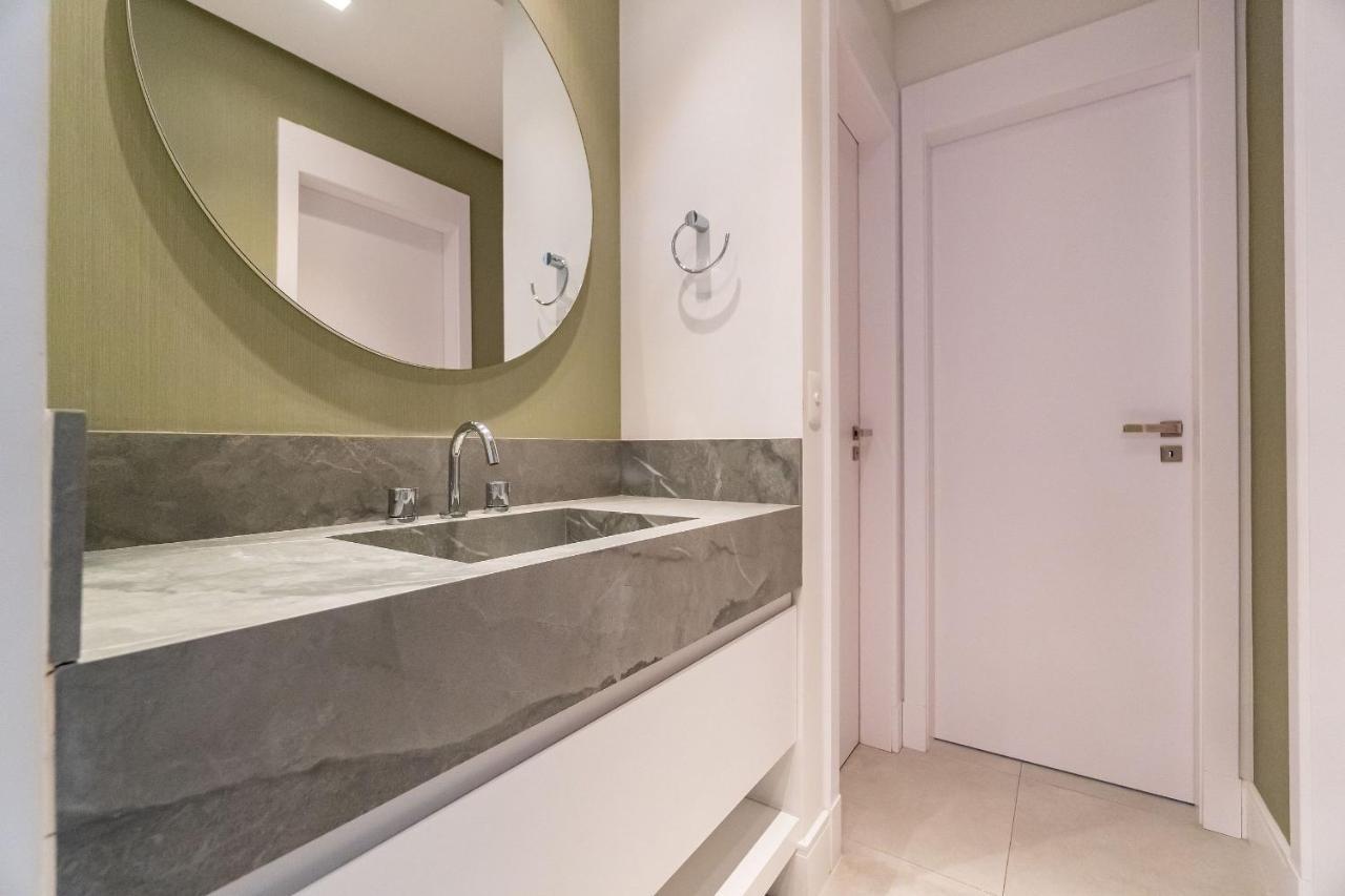 Porto Madero - Apartamento Em Condo Com Piscina Bombinhas Esterno foto